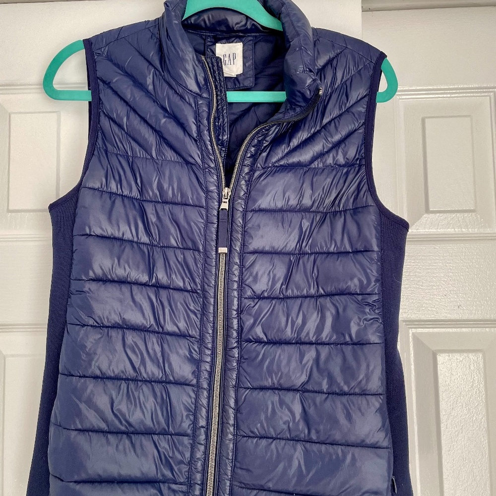 Gap Puffer Vest